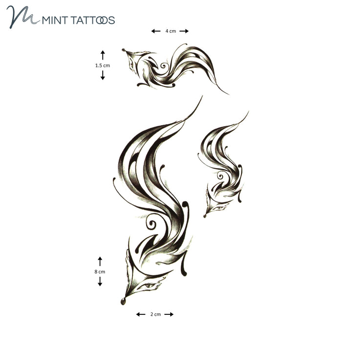 Temporary tattoo from Mint Tattoos. Whispy drawn foxes in different sizes. 3 Quantity